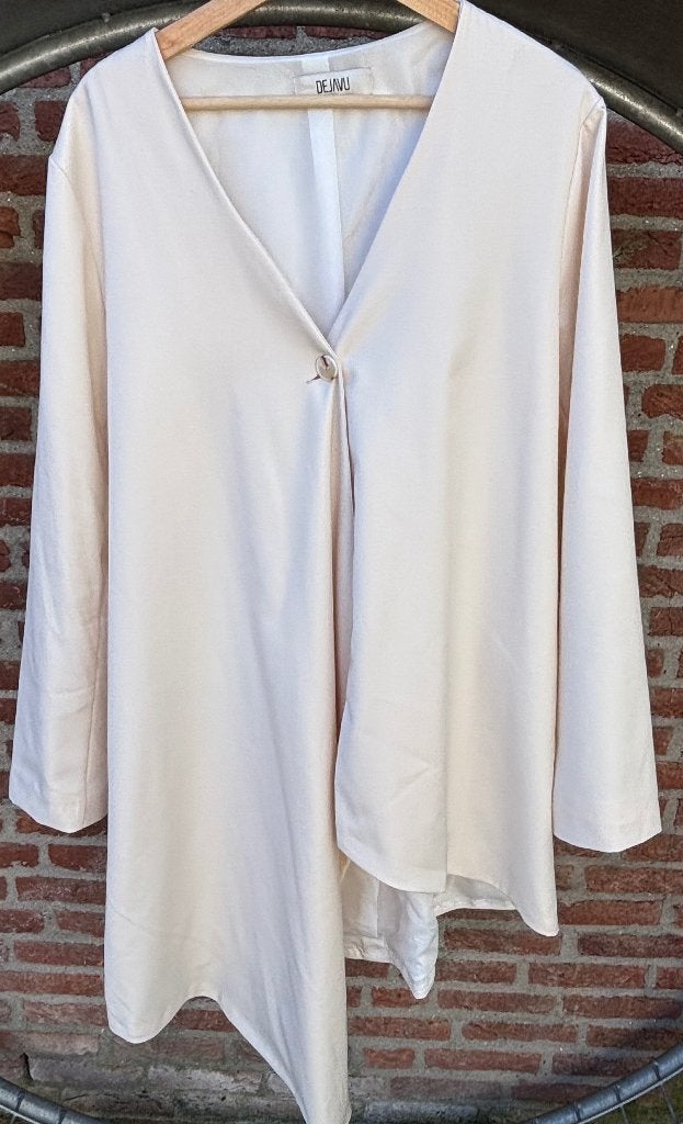 Dejavu asymmetrische blazer / jas off white maat 42/44, Verzenden, Wit, Maat 42/44 (L), Zo goed als nieuw
