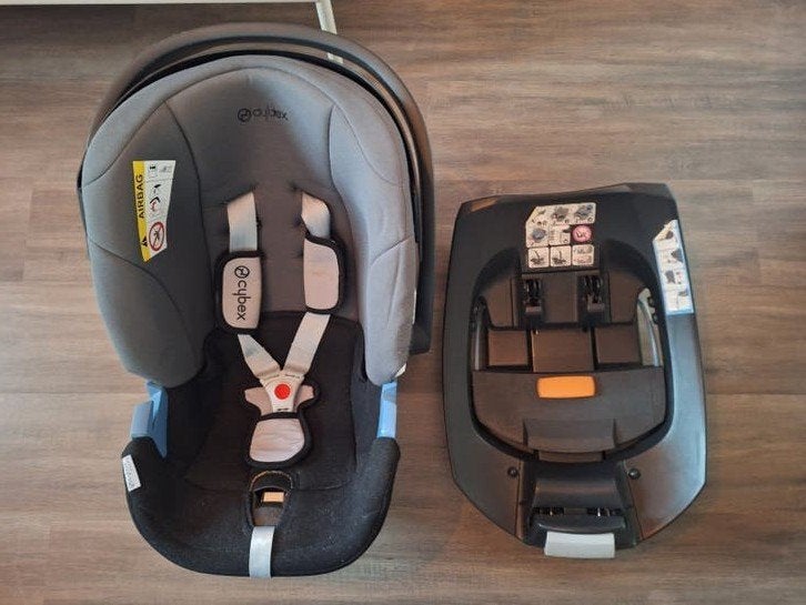 Cybex Aton autostoeltje 0-13 kg met Aton Base-fix SL, Gebruikt, Isofix, 0 t/m 13 kg, Ophalen