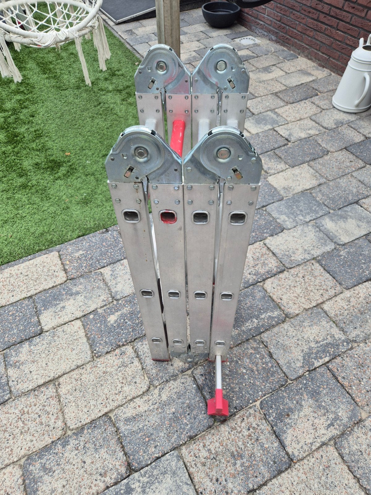 Altrex opvouwbare aluminium ladder/trap - 4x3 - 11.0 kg, Ophalen, Zo goed als nieuw, Trap