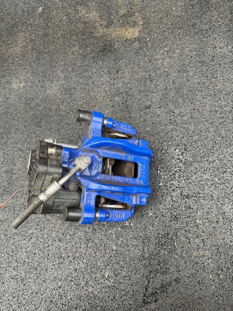 Remklauw Remtang Rechtsachter golf 8R 5WA615406AF, Ophalen, Gebruikt