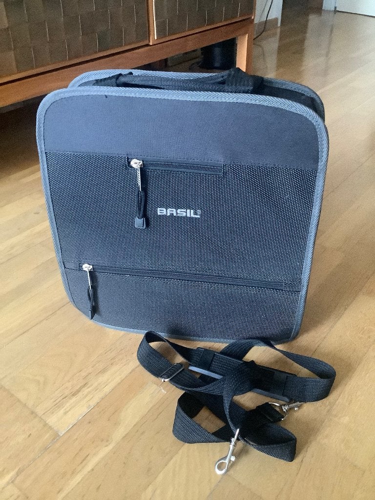 Basil Maka Enkele Fietstas & Shopper Achter Fiets Zwart, Ophalen, Nieuw, Basil