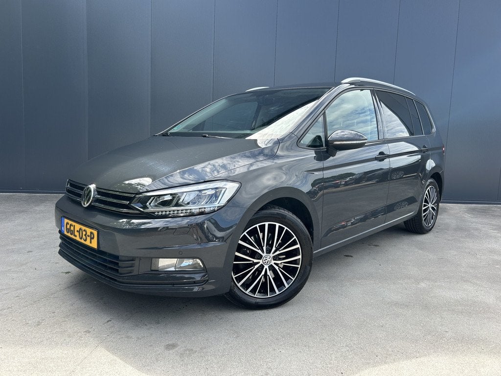 Volkswagen Touran 1.4 TSI AUTOMAAT COMFORTLINE TREKHAAK NAVI, Euro 6, 4 cilinders, 150 pk, 1500 kg