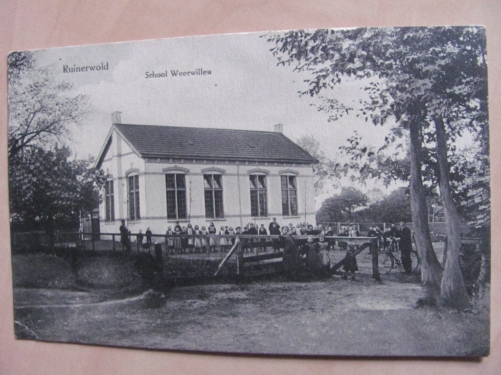Ruinerwold, school Weerwille met schoolklassen, Ophalen of Verzenden, Voor 1920, Gelopen, Drenthe
