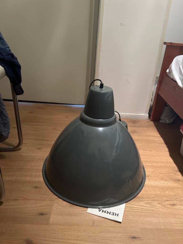 IKEA Hemma Grijze Hanglamp - Zo goed als nieuw, Ophalen of Verzenden, Zo goed als nieuw, Metaal, Minder dan 50 cm