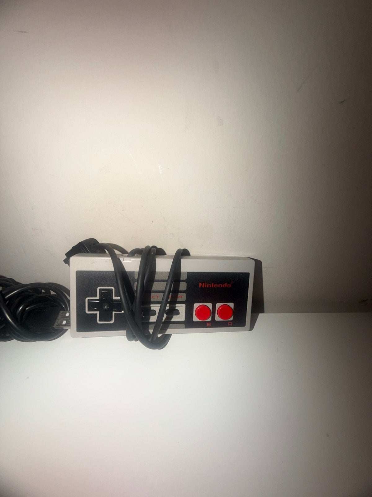 Nintendo NES Classic Mini Console met 1 controller, Spelcomputers en Games, Spelcomputers | Nintendo NES, Zo goed als nieuw, Met 1 controller
