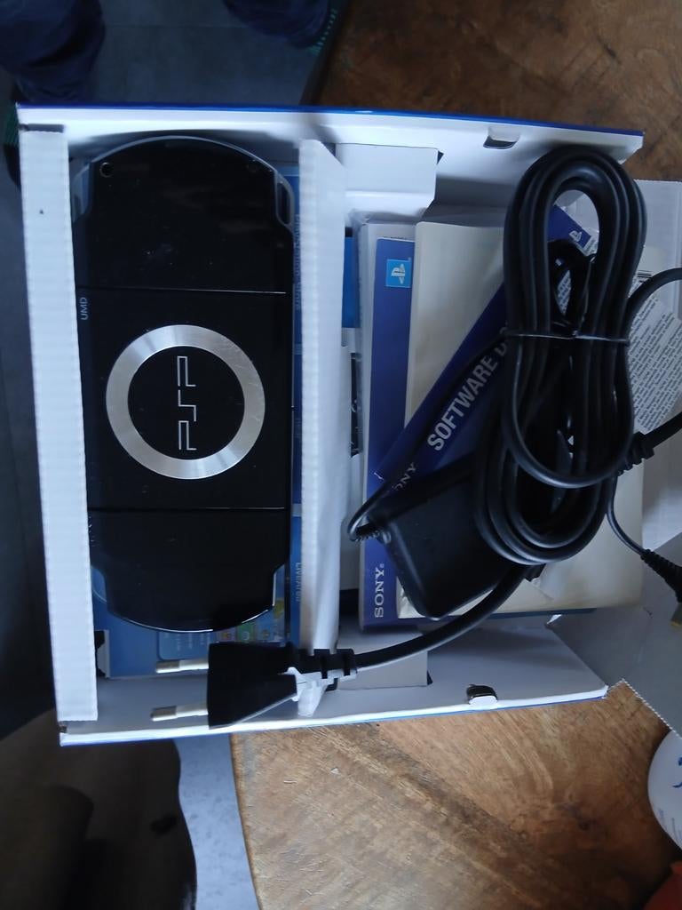 Psp   met  een losse camera  zonder accu, Ophalen