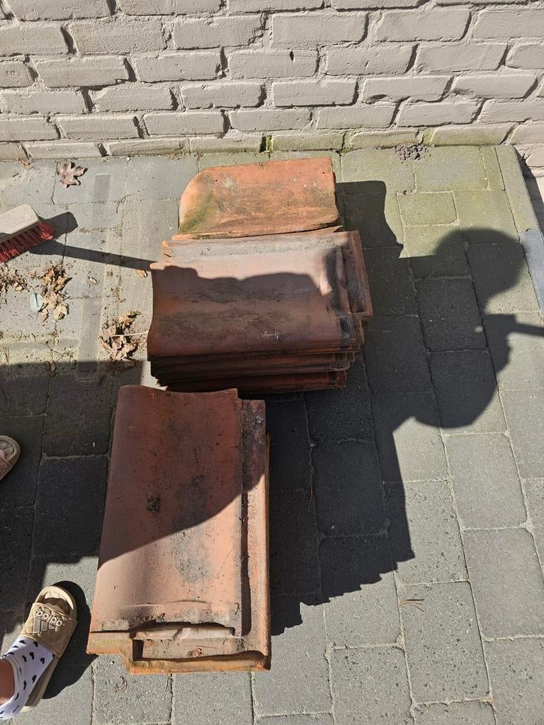 Gratis af te halen: Gebruikte dakpannen, Ophalen, Gebruikt, Steen of Klei, Minder dan 5 m²