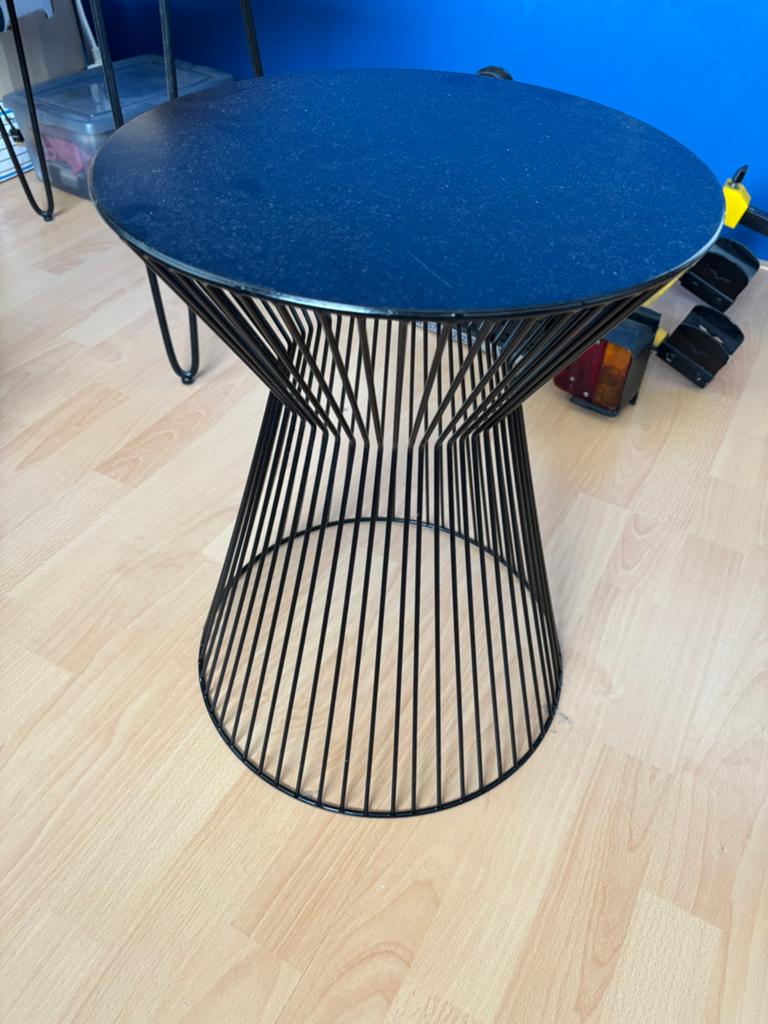 Klein bijzet of salontafel, Ophalen, Minder dan 50 cm, Gebruikt, Rond