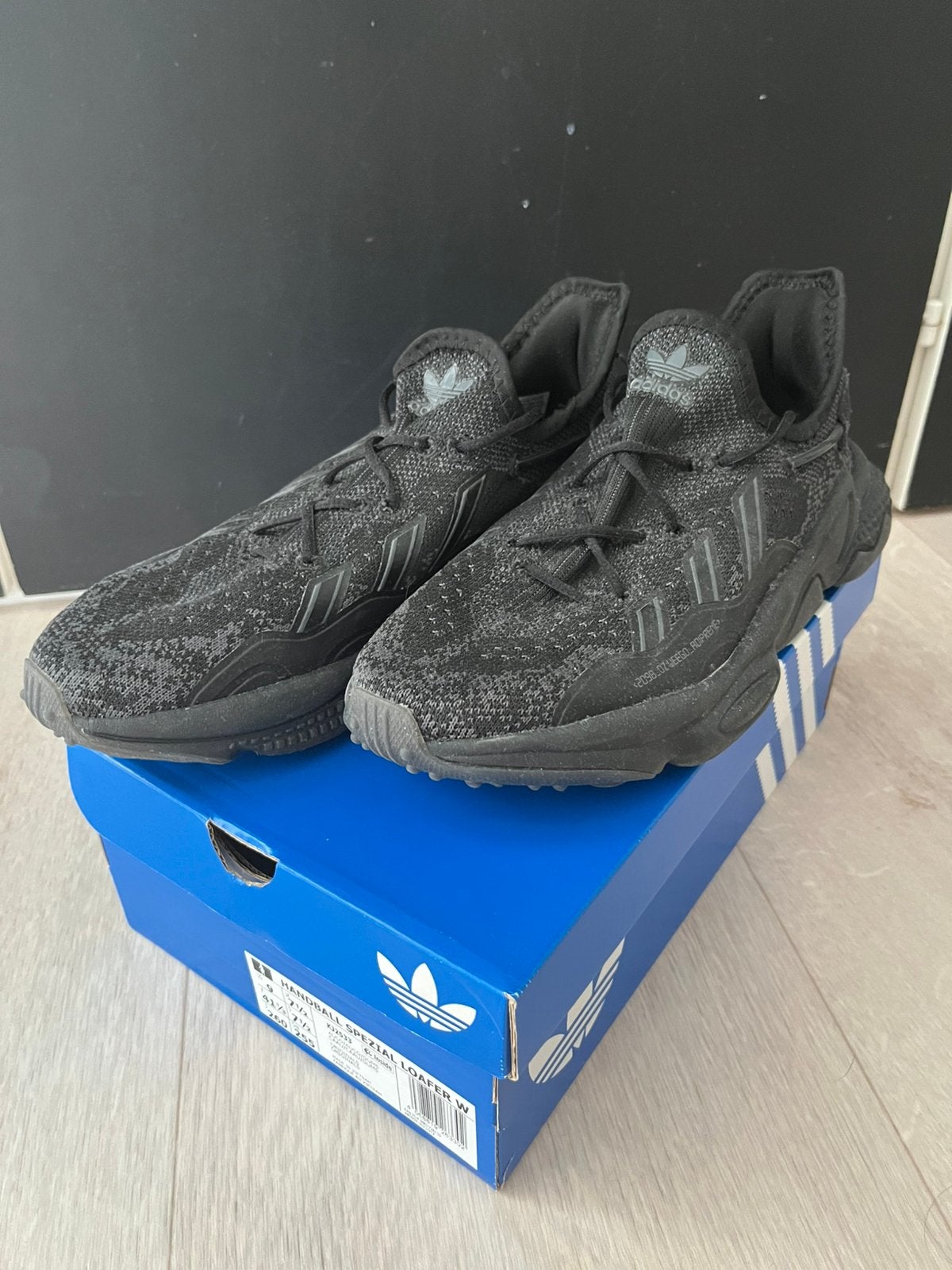 Adidas Ozweego Adiprene 2098 - Zwart - maat 41 1/3, Verzenden, Zwart, Sneakers of Gympen, Zo goed als nieuw