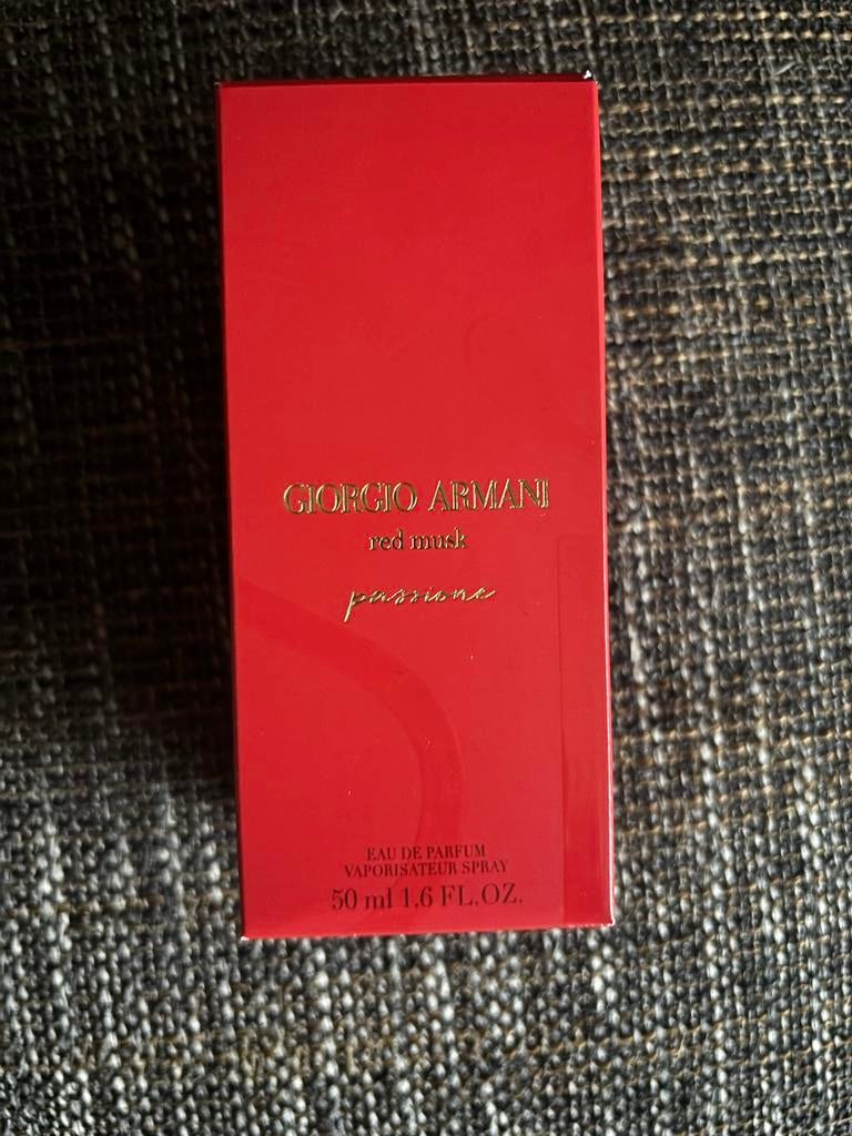 Giorgio Armani Red Musk Passione 50ml, Ophalen of Verzenden, Nieuw