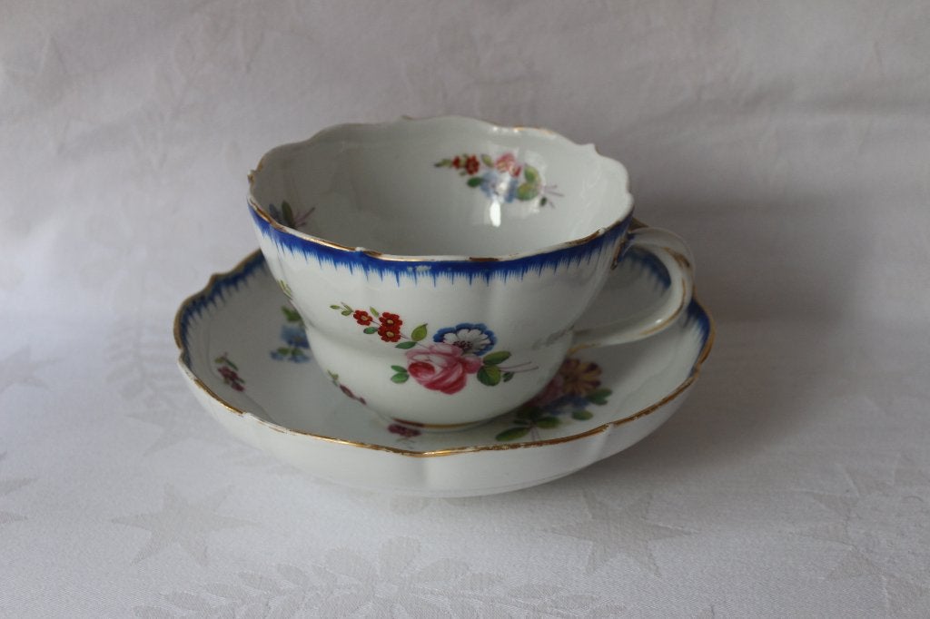 Antiek Meissen grote chocoladekop en schotel 1850-1880, Antiek en Kunst, Antiek | Porselein, Ophalen of Verzenden
