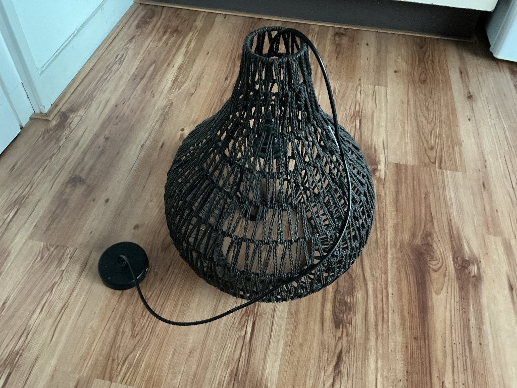 Zwarte hanglamp van gevlochten materiaal, 115cm snoer, Ophalen, Gebruikt, Overige materialen, E27 (groot)