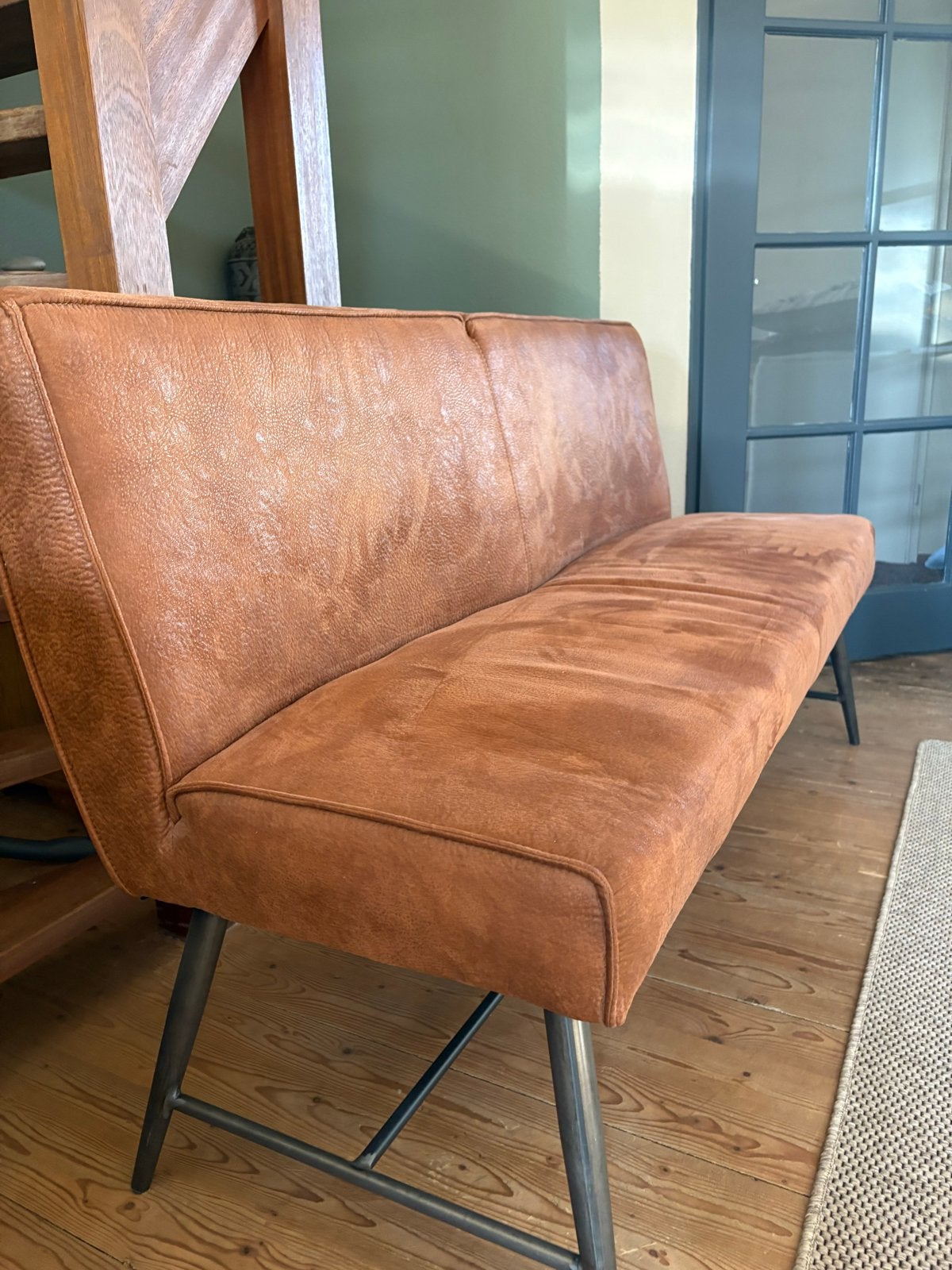 Bankje L155-B55-H88 met leuning - Hal, tafel of anders, Ophalen, Zo goed als nieuw, Stof
