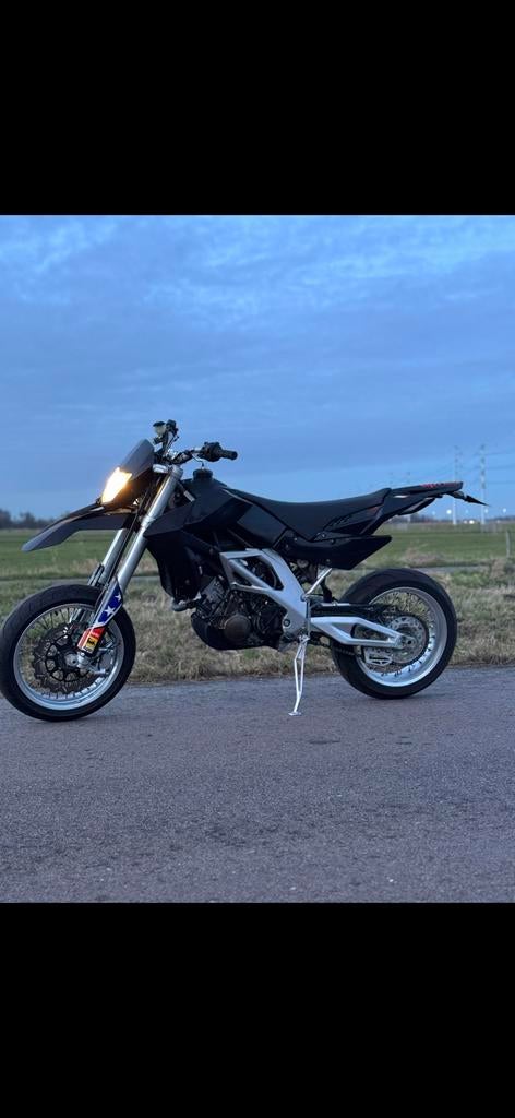 Aprilia Sxv 450, 450 cc, 2 cilinders, Gebruikt, Particulier