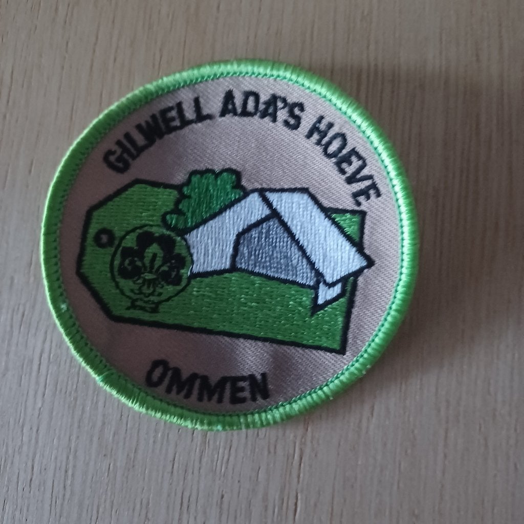Labelterrein badge Gilwell Ada’s Hoeve Ommen, Verzamelen, Verzenden, Nieuw, Embleem, Speld of Insigne