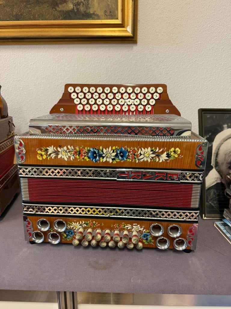 Exclusieve Steirische Harmonika's Topstaat (Öllerer, Ekart), Muziek en Instrumenten, Accordeons, Ophalen of Verzenden, Zo goed als nieuw