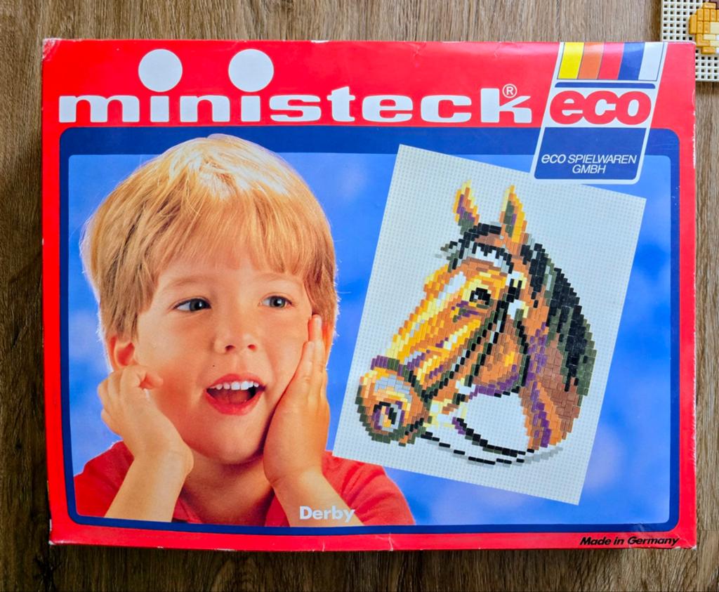 Ministeck set met voorbeelden, accessoires en opbergdoos, Ophalen of Verzenden, Gebruikt, Accessoires