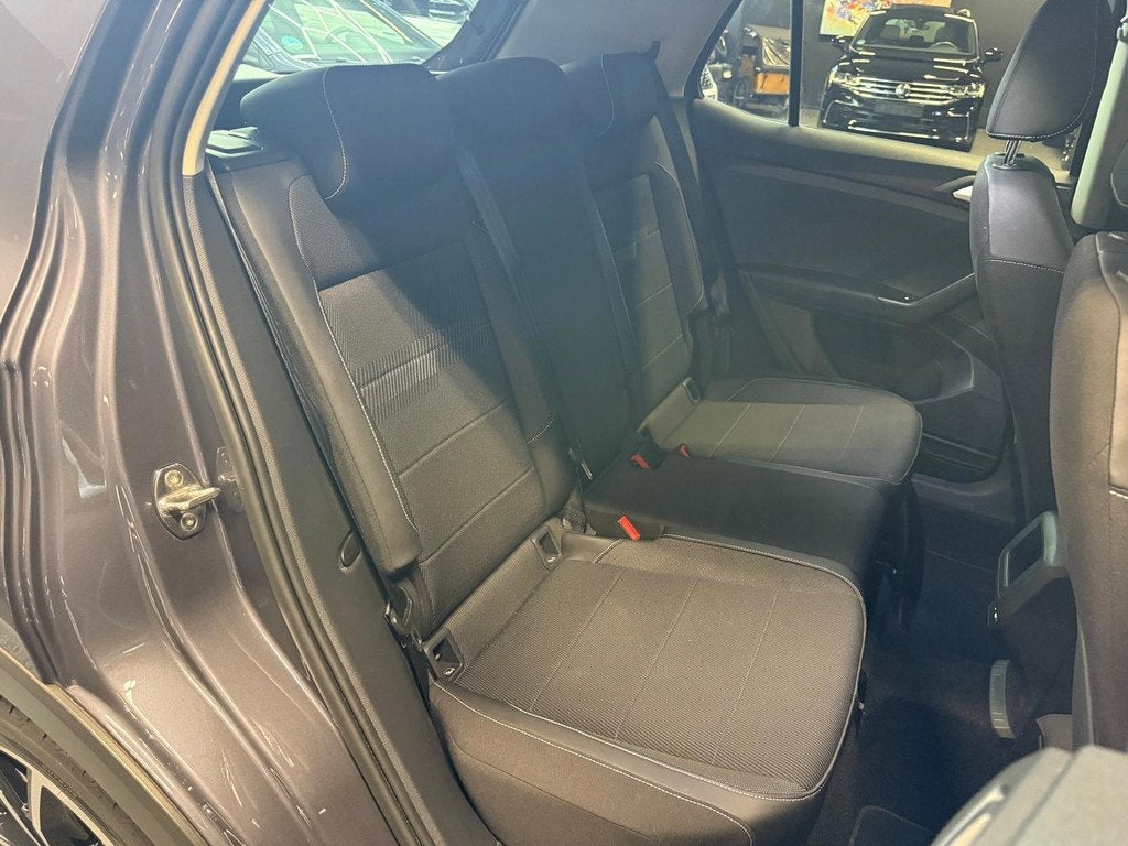 Volkswagen T-Cross 1.0 TSI R-Line |Camera|Lane assist|Front, Auto's, Volkswagen, 12 maanden, Gebruikt, Euro 6, Bedrijf