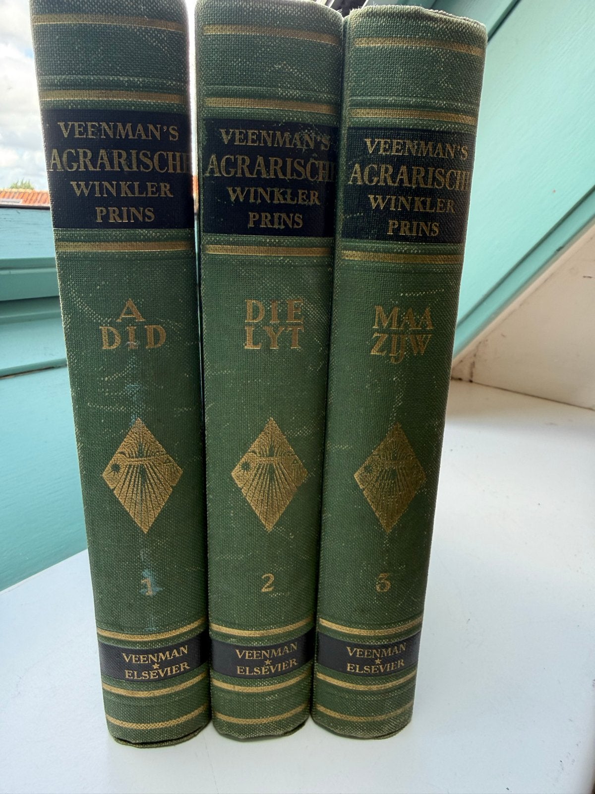 Veenman's Agrarische Winkler Prins Encyclopedie 3 dl.), Boeken, Encyclopedieën, Gelezen, Complete serie, Ophalen of Verzenden