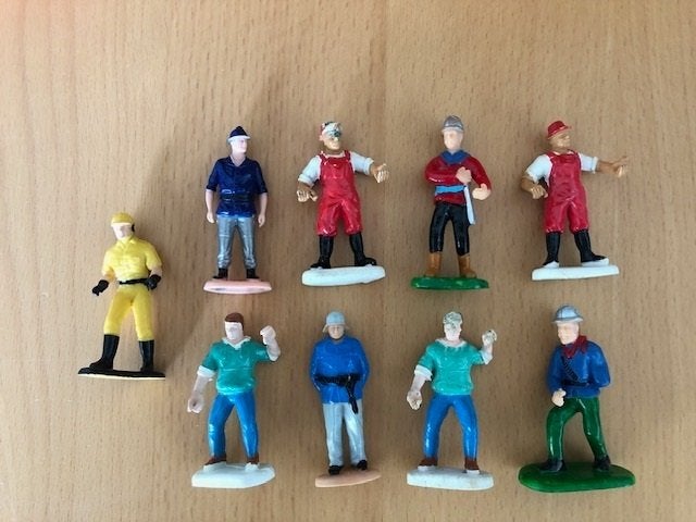 Heel veel serie voetbal poppetjes, ridders en knikkers., Ophalen of Verzenden, Zo goed als nieuw