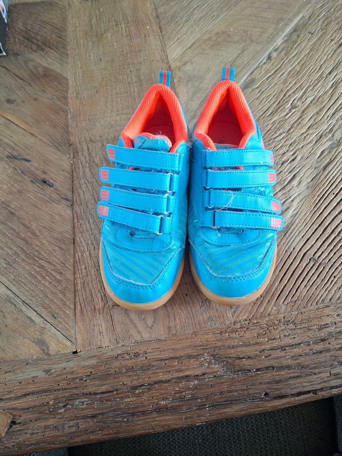 Brabo indoor hockeyschoen / gymschoen maat 32, Sport en Fitness, Ophalen of Verzenden, Zo goed als nieuw, Schoenen