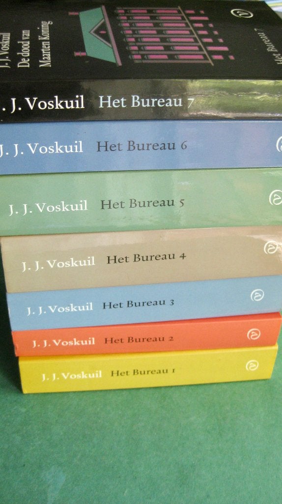 J.J. Voskuil - Het Bureau (deel 1-7), Boeken, Ophalen of Verzenden, Zo goed als nieuw, Nederland