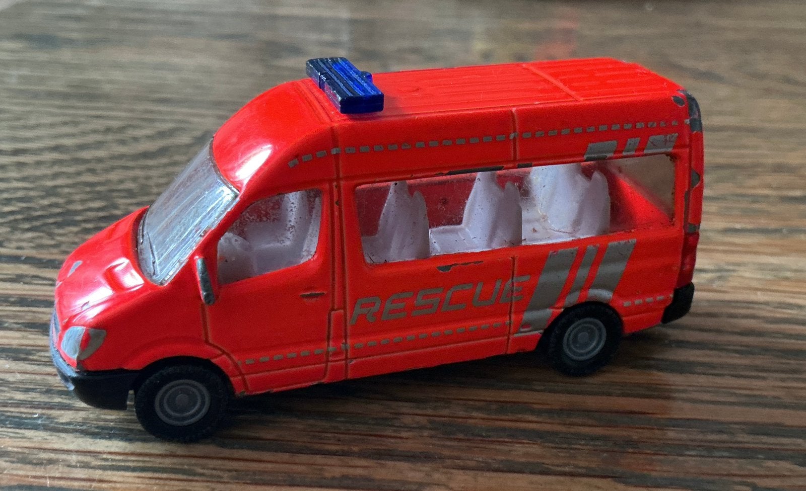 SIKU RESQUE BUS MET TREKHAAK, Ophalen, Gebruikt, Bus of Vrachtwagen