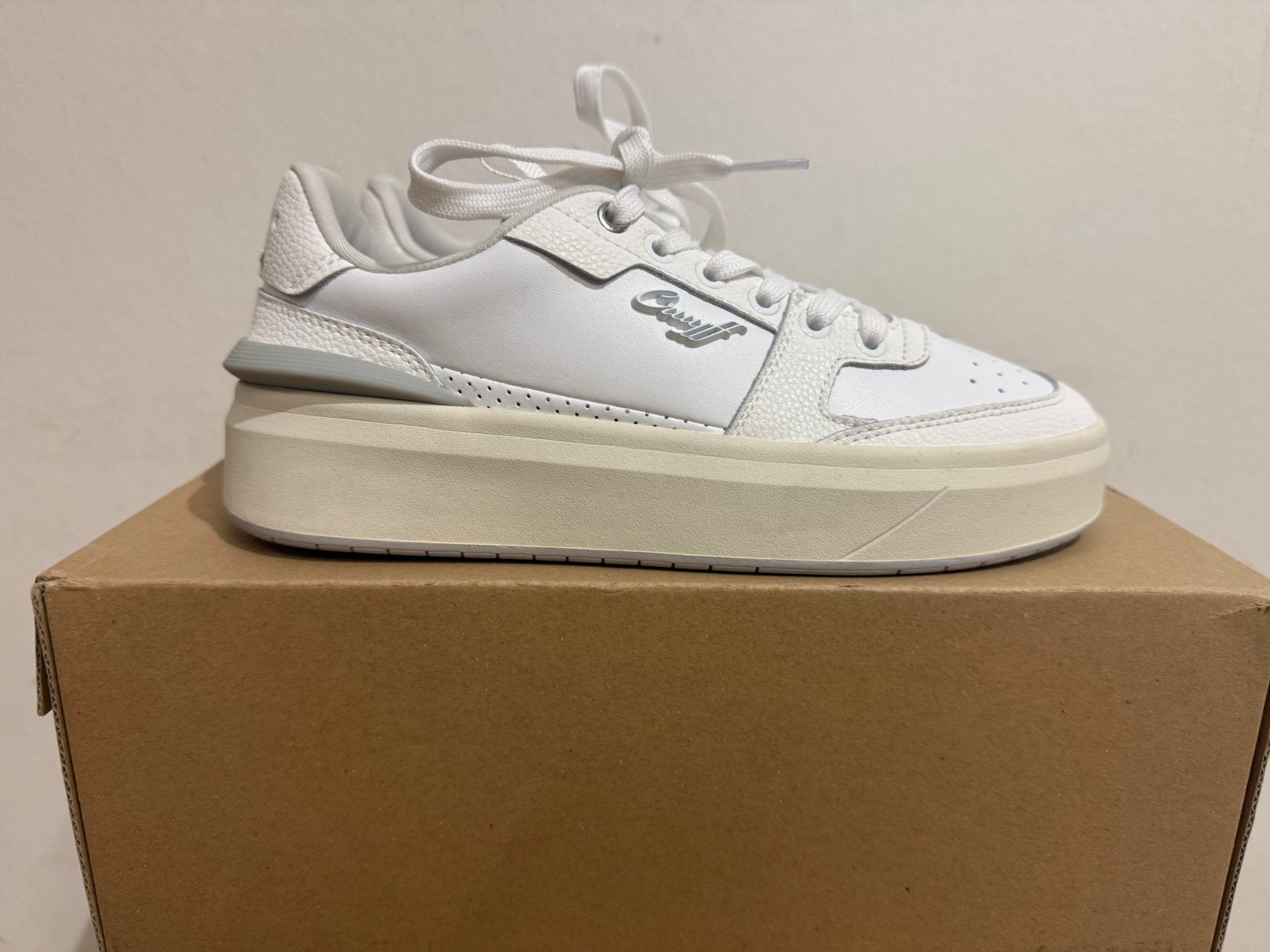 Te koop nieuwe Cruyff Endorsed Tennis Perfo white, Postlaan 3, Wit, Nieuw, Cruyff