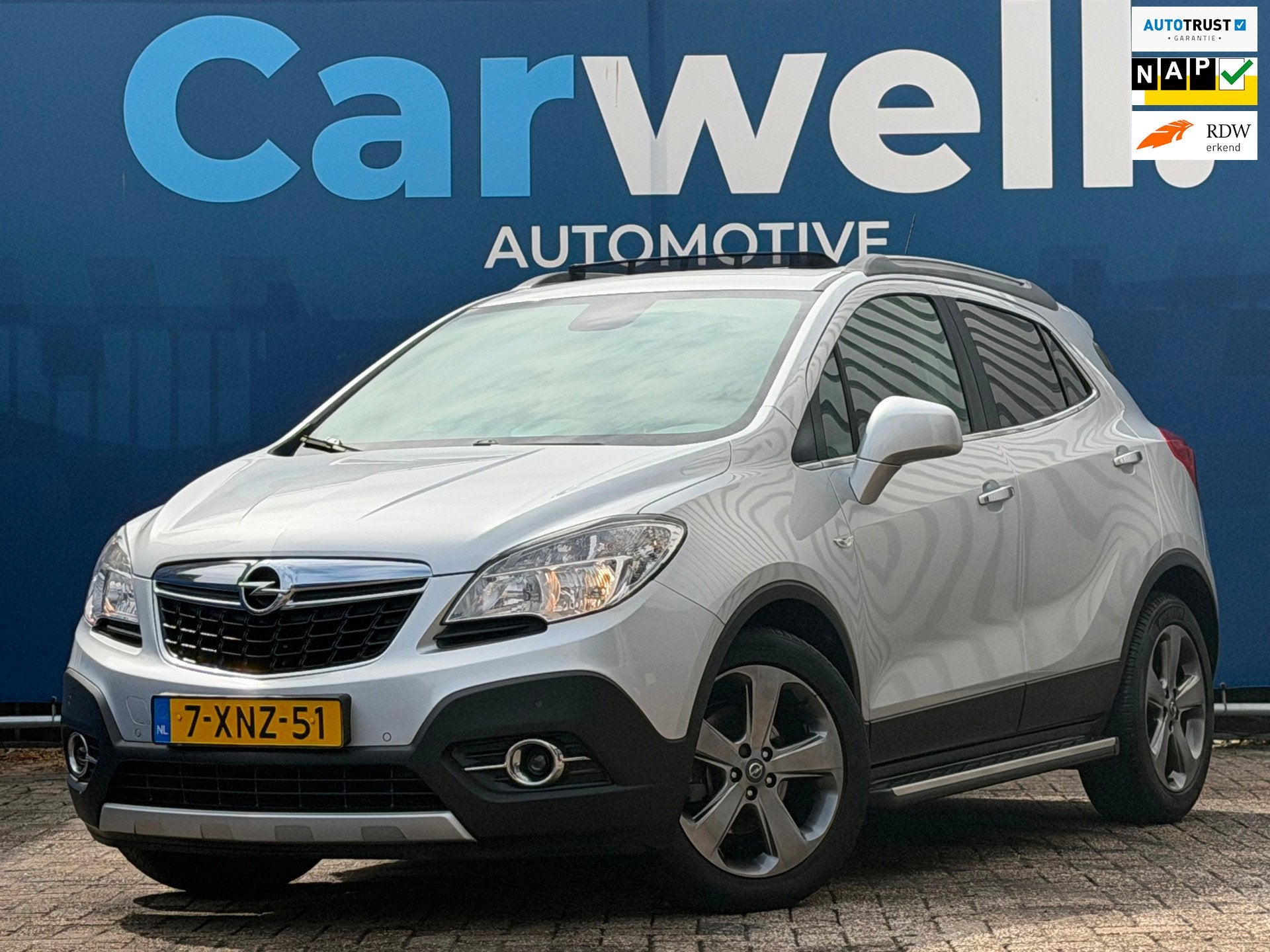 Opel Mokka 1.4 T Cosmo|Trekhaak|Pano|Leder|Stoelvw|Stuurvw|N, Auto's, Voorwielaandrijving, Gebruikt, 4 cilinders, Handgeschakeld