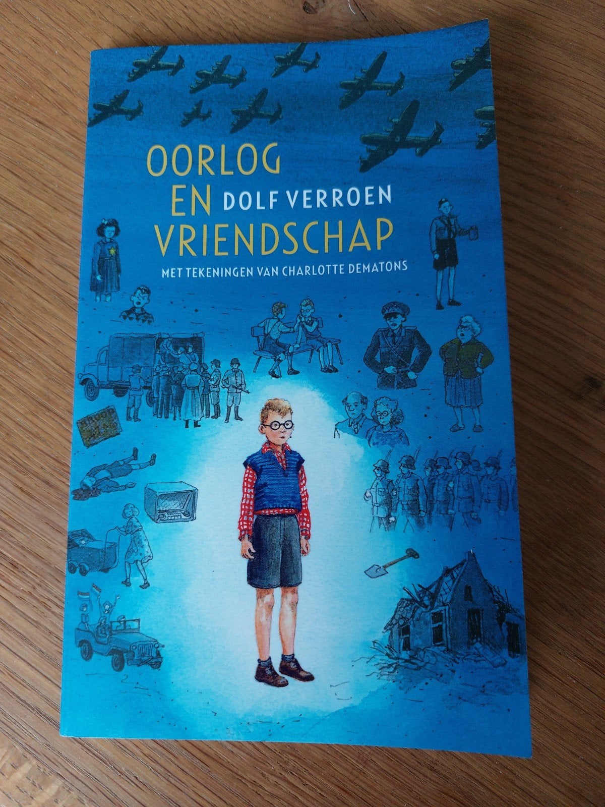 Dolf Verroen - Oorlog en vriendschap, Boeken, Fictie algemeen, Ophalen of Verzenden, Dolf Verroen, Zo goed als nieuw