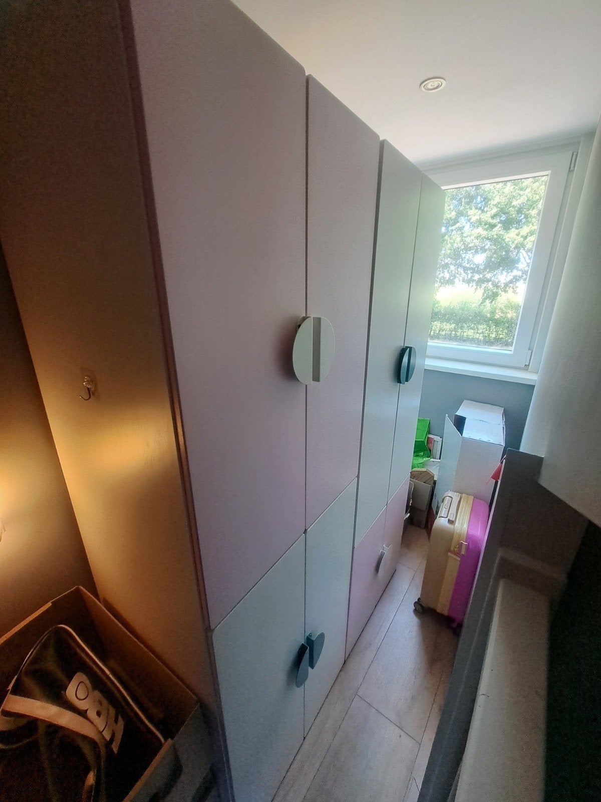 Ikea kinder kledingkast *GRATIS*