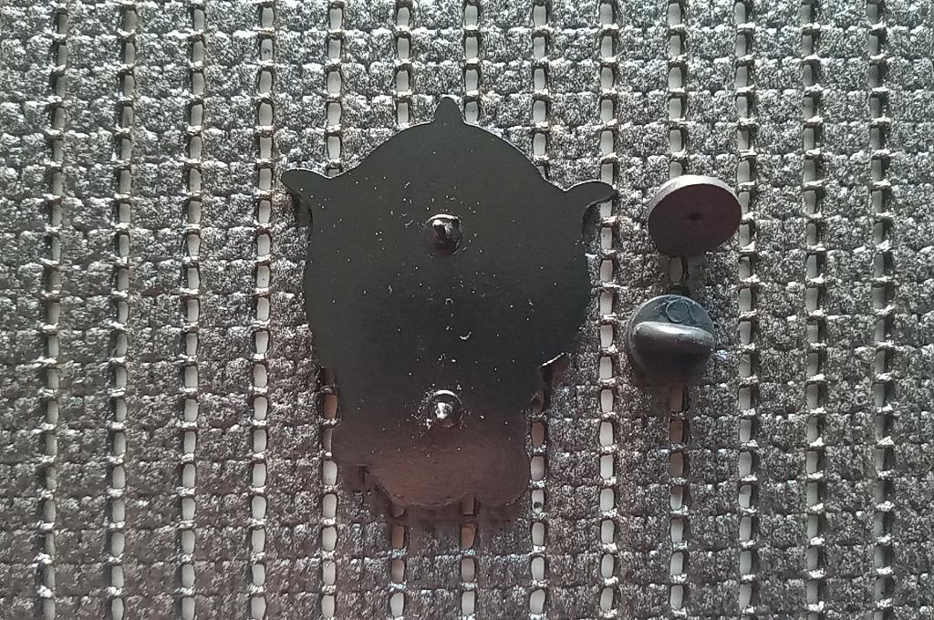 Motorhead prachtige shaped snaggletooth pin badge speld n9, Verzenden, Nieuw, Overige typen