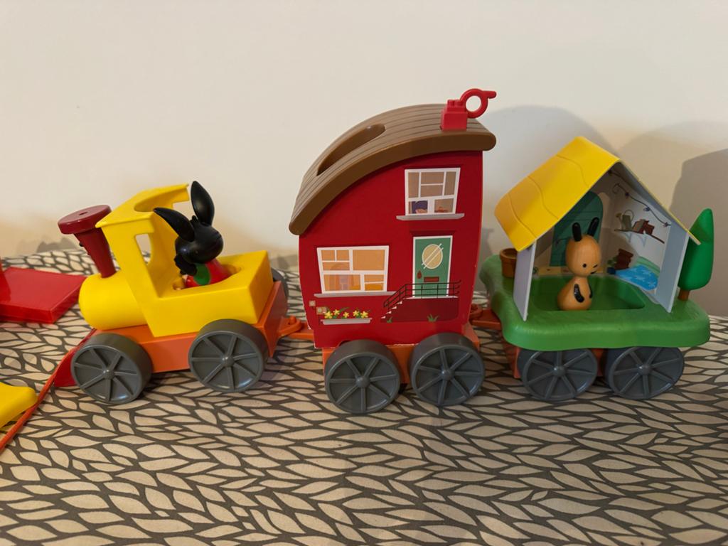 Bing Konijn Trein Speelset met Figuren, Ophalen of Verzenden, Zo goed als nieuw