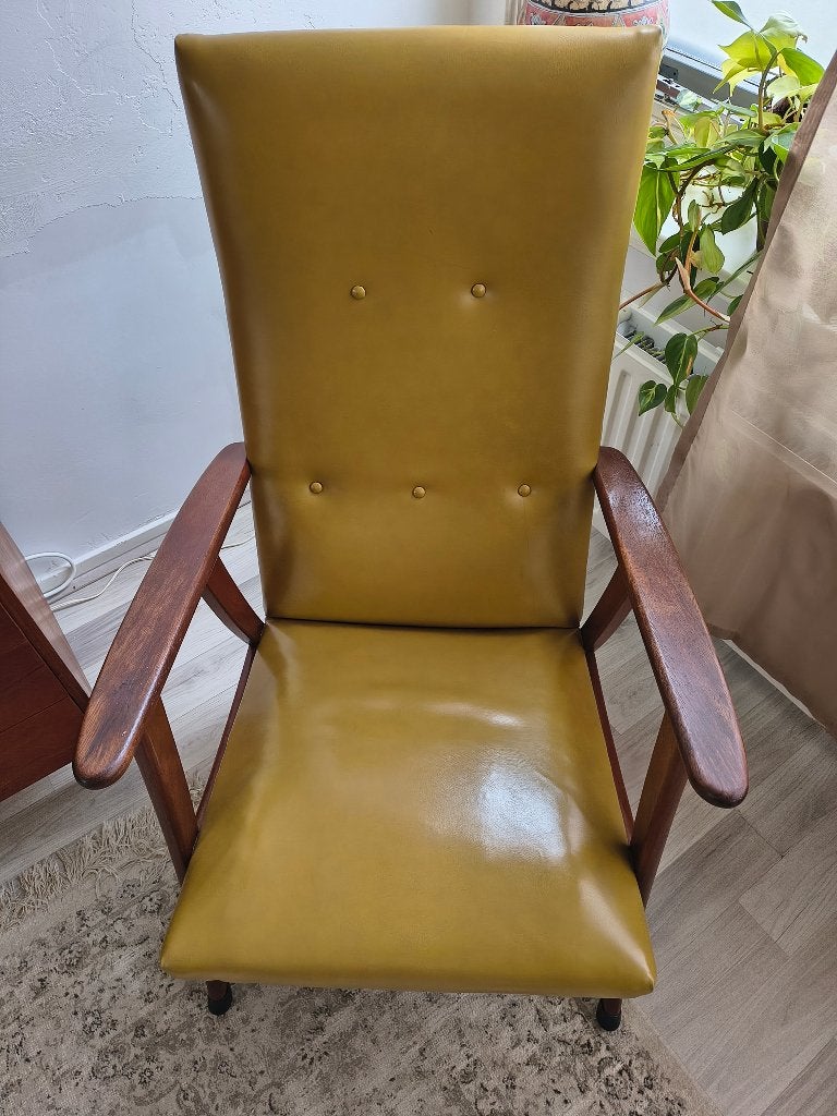 Vintage Mid-Century Fauteuil | Jaren 60 Highback | Okergeel, Huis en Inrichting, Fauteuils, Minder dan 75 cm, Onbekend, Ophalen of Verzenden
