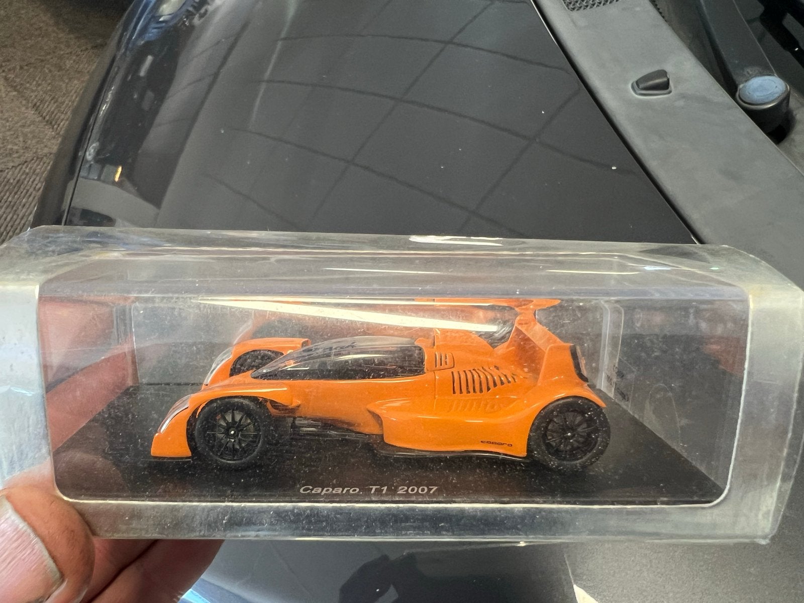 Caparo T1 2007 modelauto - Oranje, Ophalen of Verzenden, Gebruikt, Auto, Overige merken