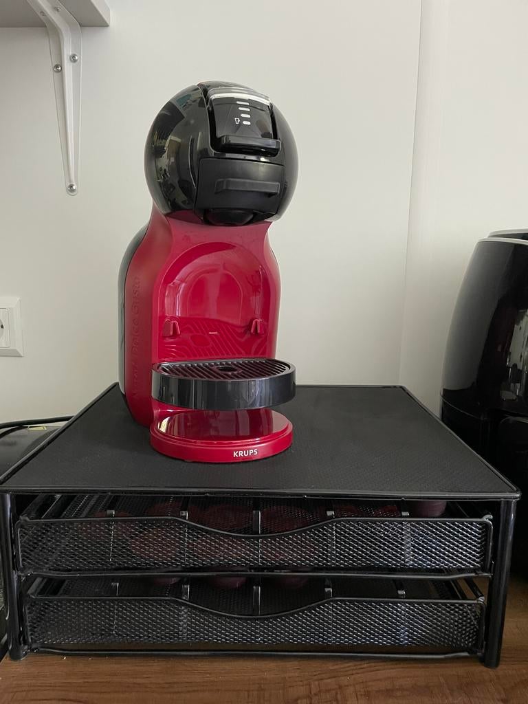 Dolce Gusto MiniMe + capsulehouder, Witgoed en Apparatuur, Koffiezetapparaten, Koffiemachine, Ophalen of Verzenden, Zo goed als nieuw