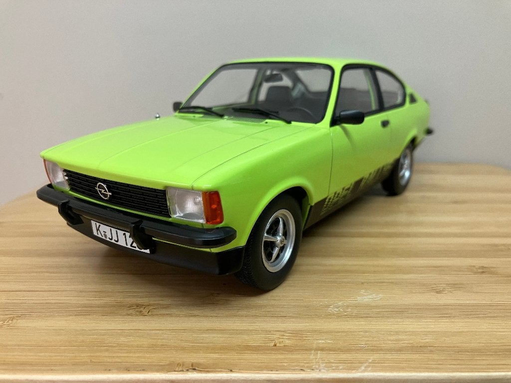 Opel Kadett C2 Rally Coupe 2.0e  1977  groen  1/18 Norev, Ophalen of Verzenden, Nieuw, Auto, Norev