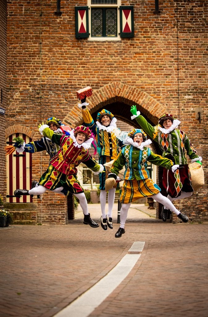 We maken er een heerlijk avondje van!, Ophalen, Nieuw