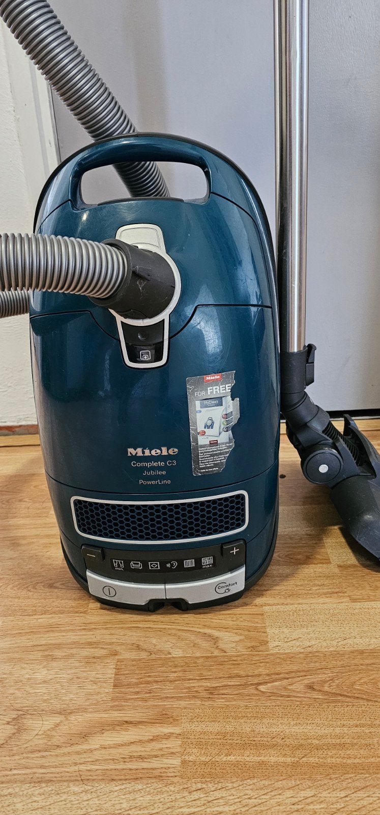 te koop stofszuiger miele complete C3, Witgoed en Apparatuur, Stofzuigers, Stofzak, Ophalen of Verzenden, Zo goed als nieuw, Miele