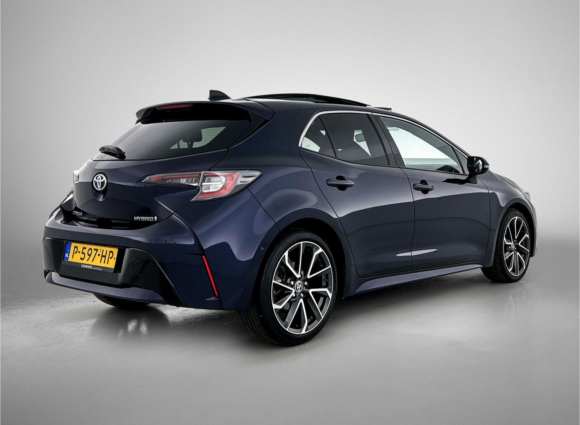 Toyota Corolla 1.8 Hybrid Executive | BTW Voertuig | Panoram, Auto's, 12 maanden, 450 kg, Gebruikt, 4 cilinders