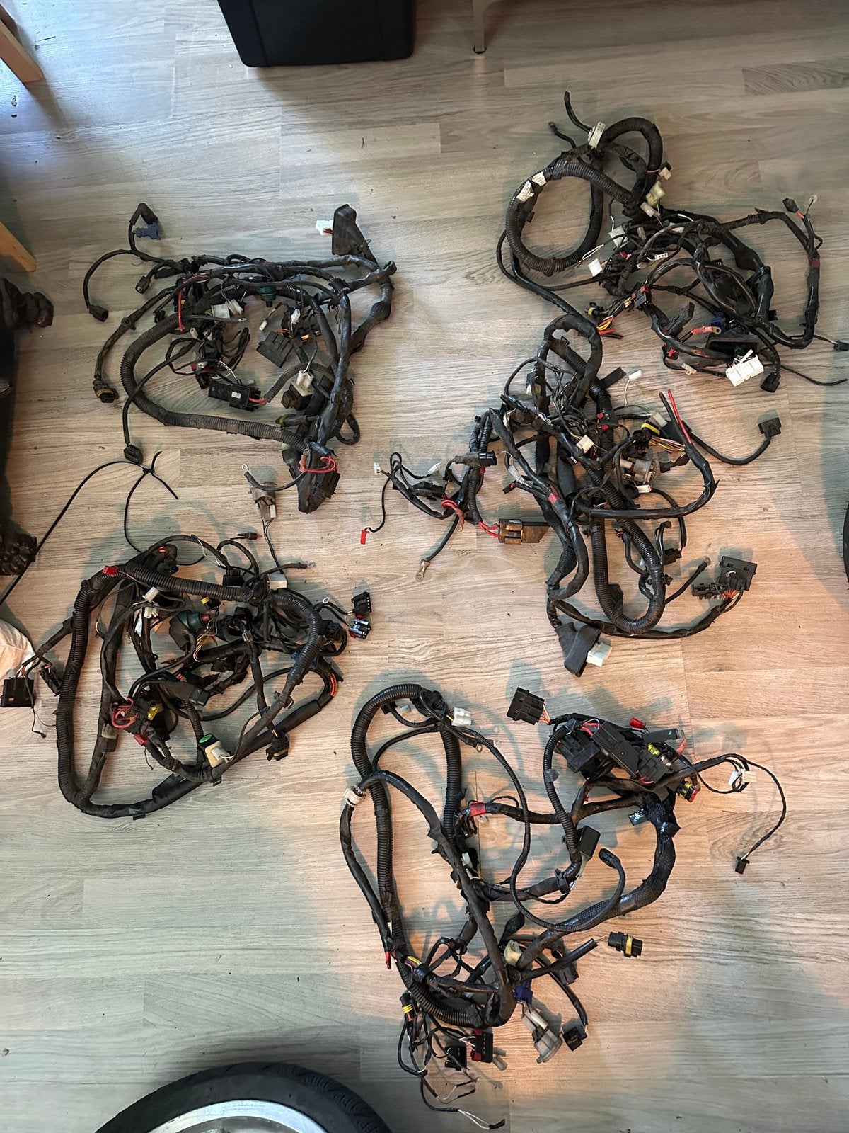 5 stuks Piaggio Zip i-Get Euro 4 Kabelbomen Handel/Reparatie, Ophalen of Verzenden