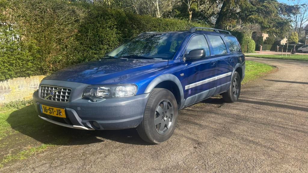 Volvo XC70 V70 2.4 T 4WD apk schuifdak youngtimer ocean race, 1800 kg, Zwart, Blauw, XC70