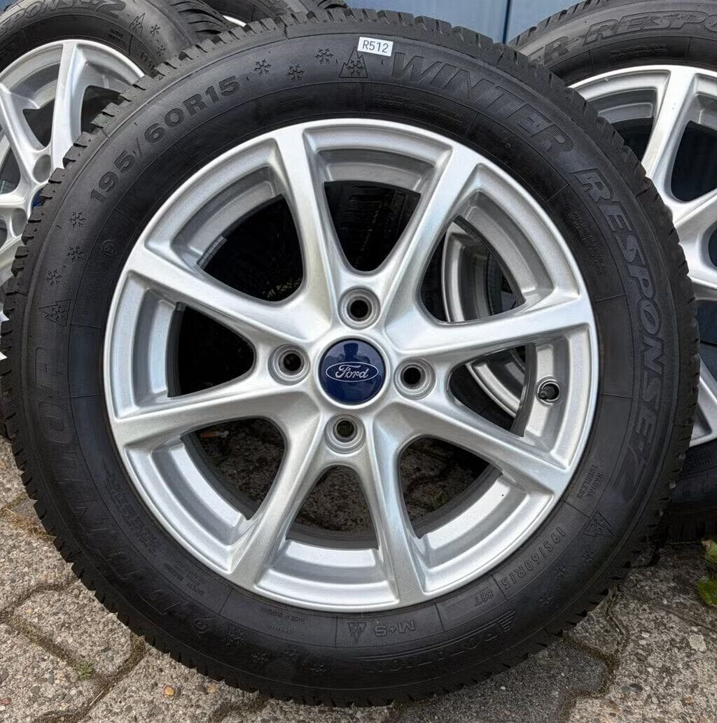 ZGAN 15” Originele Ford Fiesta MK8 Velgen + Winterbanden, 15 inch, -, -, Banden en Velgen