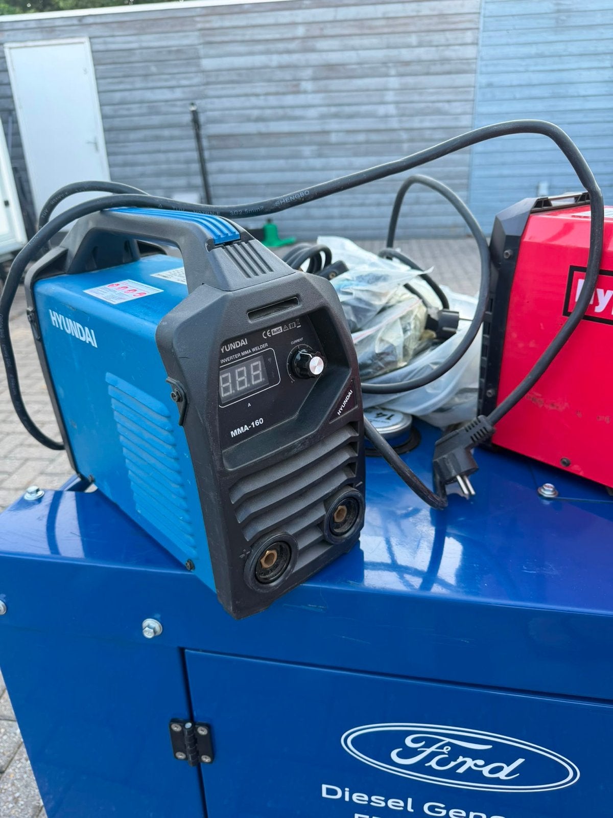 Ford Diesel Generator FDT10200SE met lasapparaten, Ophalen
