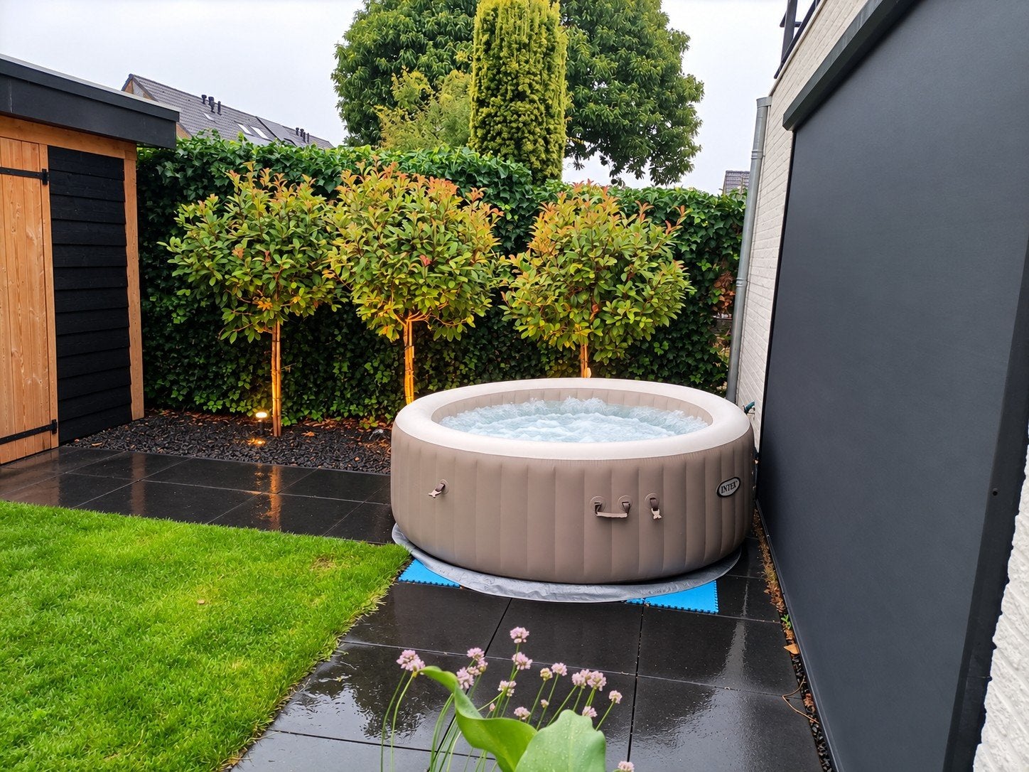 Intex PuraSpa Bubble Jacuzzi - Goed werkende pomp, Ophalen, Gebruikt, Afdekzeil, Opblaasbaar