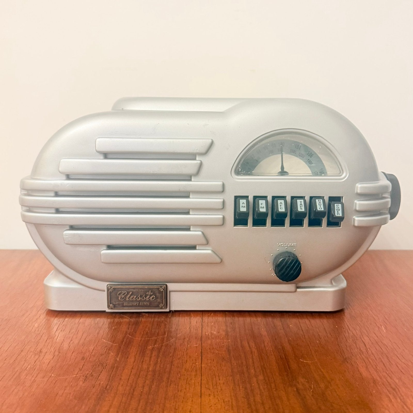 BELMONT 638 ART DECO VINTAGE RADIO FM 1940 STIJL reproductie, Verzenden