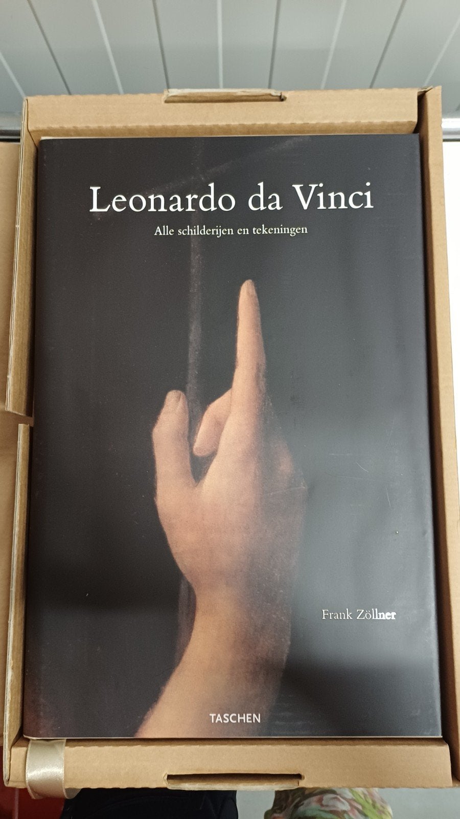 Leonardo da Vinci: Alle schilderijen en tekeningen, Ophalen of Verzenden, Zo goed als nieuw