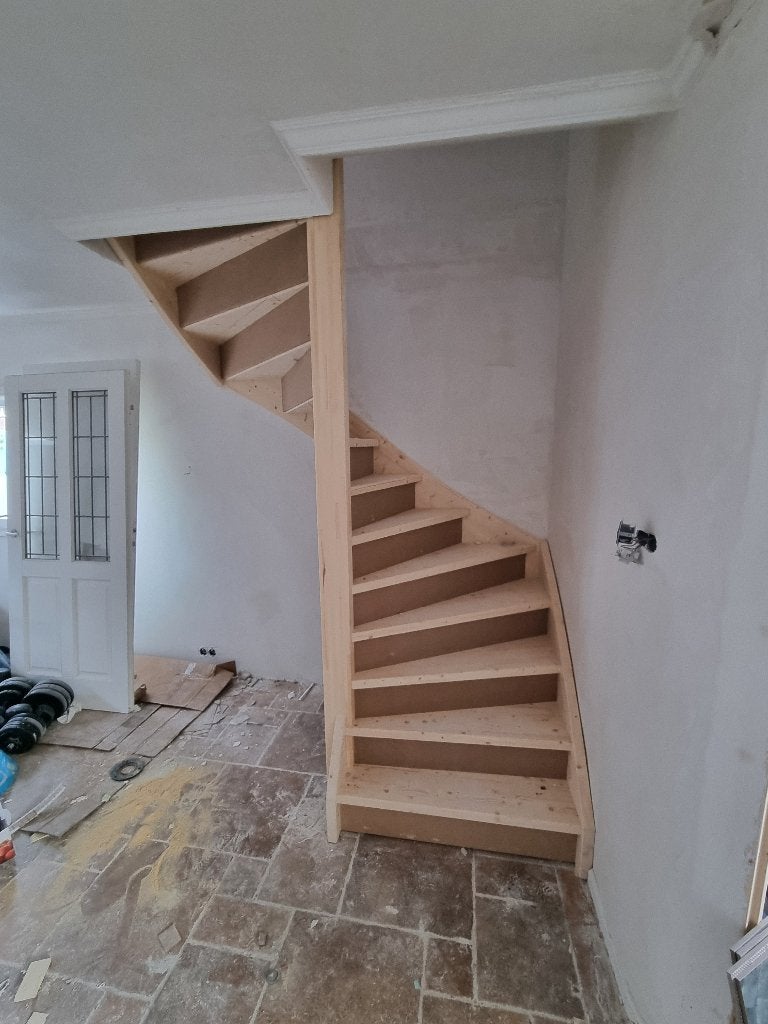 DE GOEDKOOPSTE IN OP MAAT GEMAAKTE TRAPPEN, Ophalen of Verzenden, Nieuw, Trap, 2 tot 4 meter