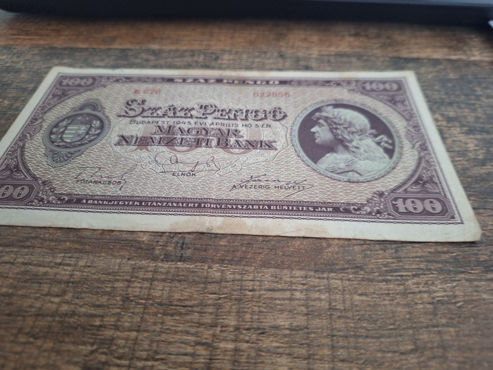 Hongarije 100 pengo 1945, Ophalen of Verzenden, Hongarije, Los biljet