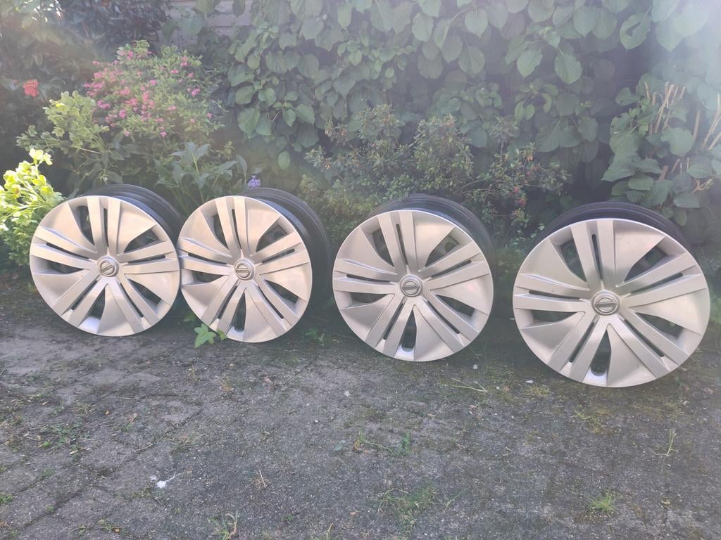 Velgen voor Nissan Leaf-NIEUWE PRIJS, Auto-onderdelen, Banden en Velgen, Ophalen, 215 mm, Velg(en), 16 inch